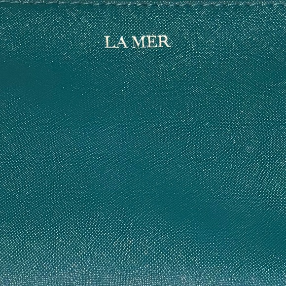 La Mer Cosmetic Bag - Picture 5 of 10